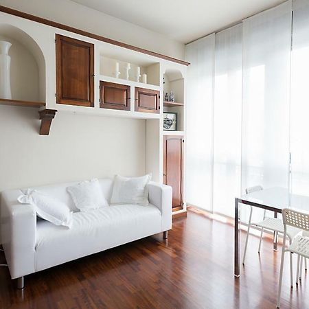 Studio Downtown Fantastic Area Apartment Milano Ngoại thất bức ảnh