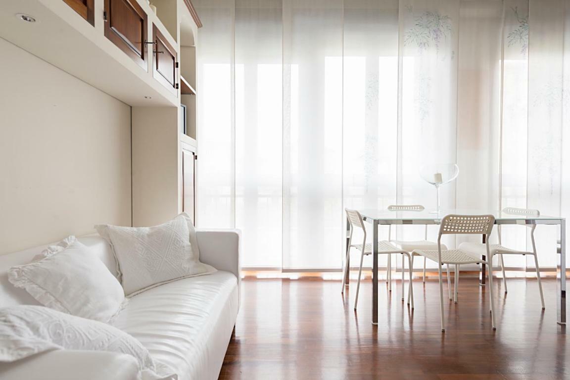 Studio Downtown Fantastic Area Apartment Milano Ngoại thất bức ảnh